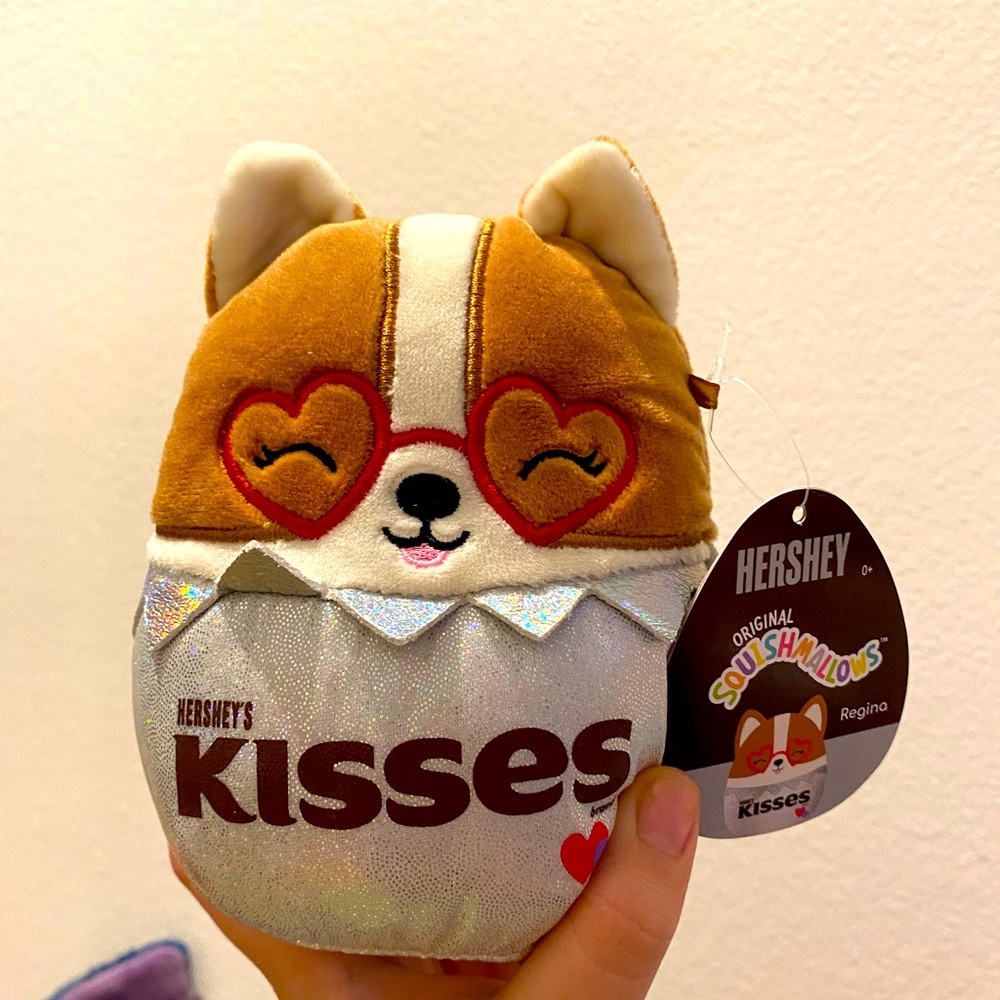 Hersheys kisses squishmallow